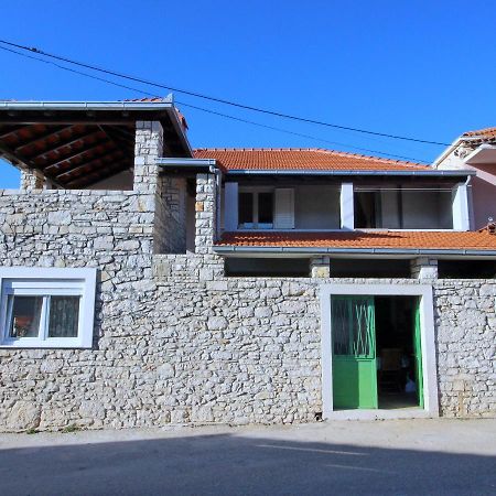 Apartment Lucija Vela Luka Luaran gambar
