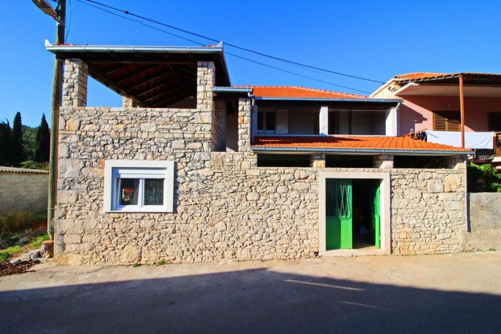 Apartment Lucija Vela Luka Luaran gambar