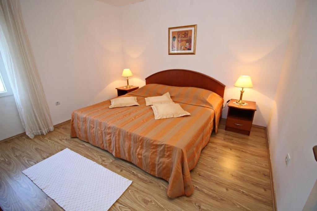 Apartment Lucija Vela Luka Luaran gambar